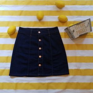 🍋Dark Wash Button Up Denim Skirt